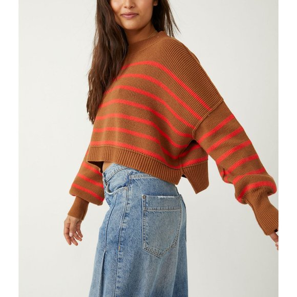 Free People Sweaters - FREE PEOPLE Easy Street Stripe Crop Pullover / Sahara Combo